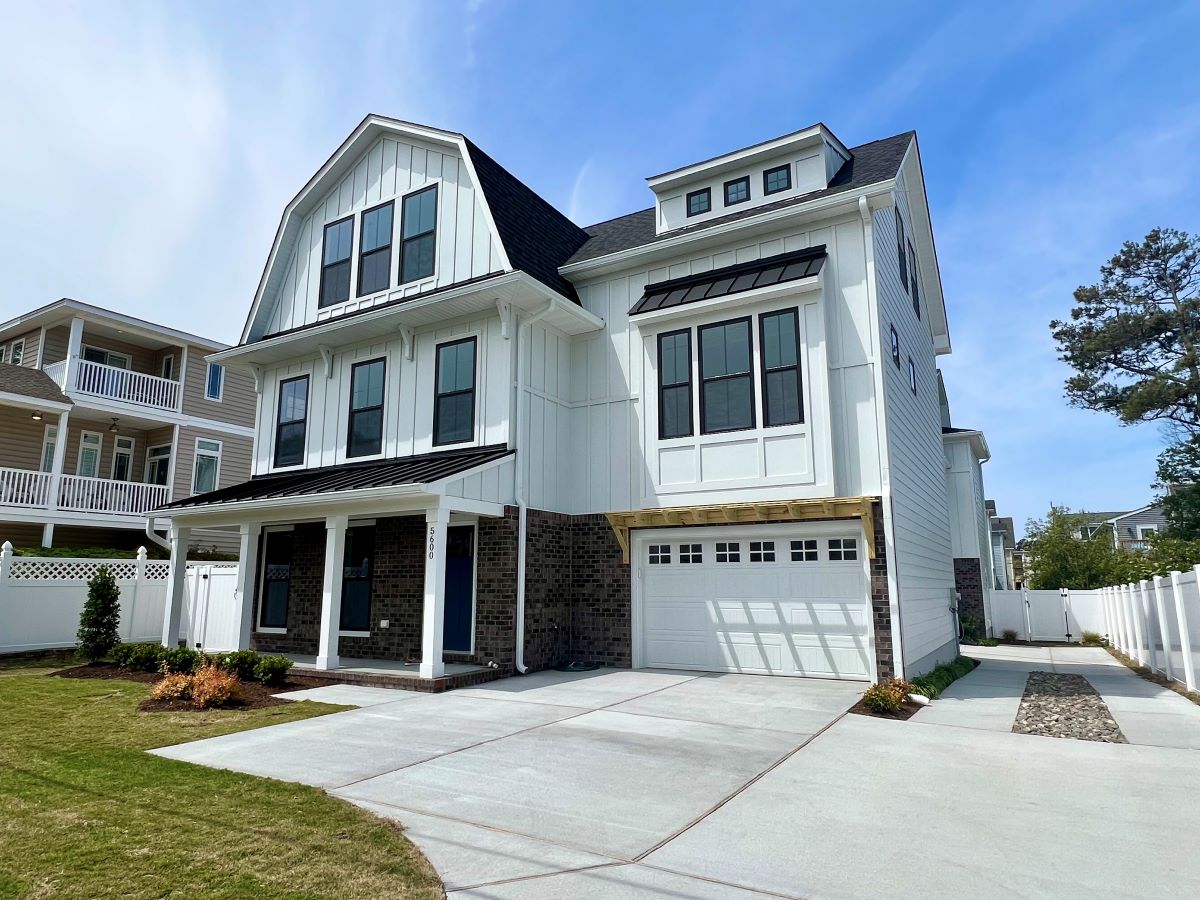 5600 Holly Rd VB Ashdon Builders 052623_1200x900